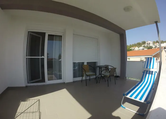 4 Me Apartament *